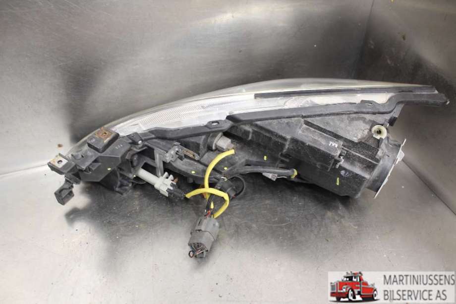 Frontlykt høyre xenon til Mazda 6 2010-2013 (Type II, Fase 2)  (MAZDA|)