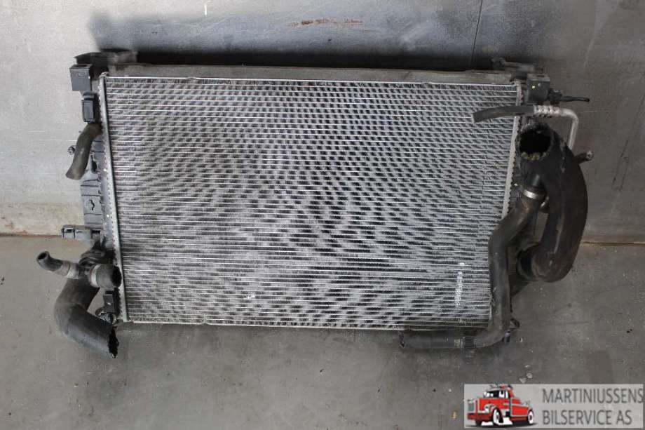 Radiator (automat gir) til Volvo V40, 2012-2019  (VOLVO|)