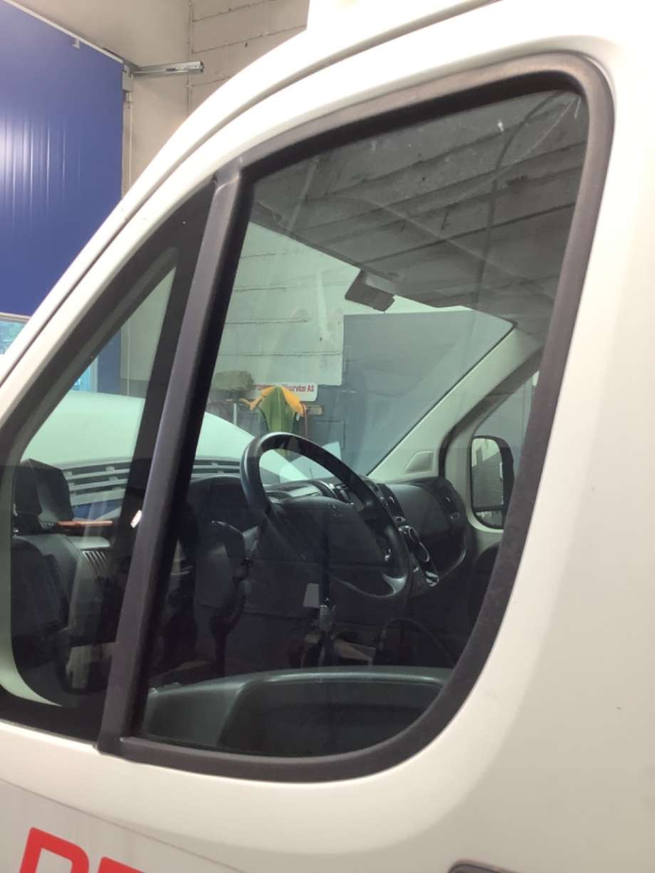 Siderute venstre foran til Peugeot Boxer, 2014-->> (Type III, Fase 2)  (PEUGEOT|)