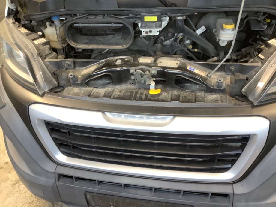 Grill til Peugeot Boxer, 2014-->> (Type III, Fase 2)  (PEUGEOT|)