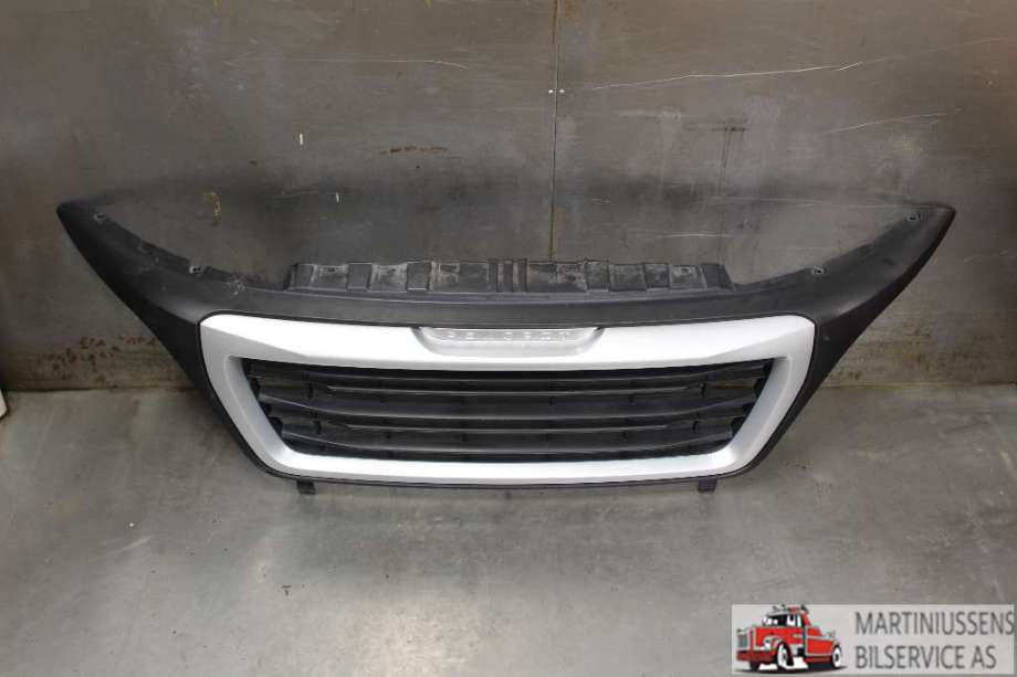 Grill til Peugeot Boxer 2014-->> (Type III, Fase 2)  (PEUGEOT||1314847070)