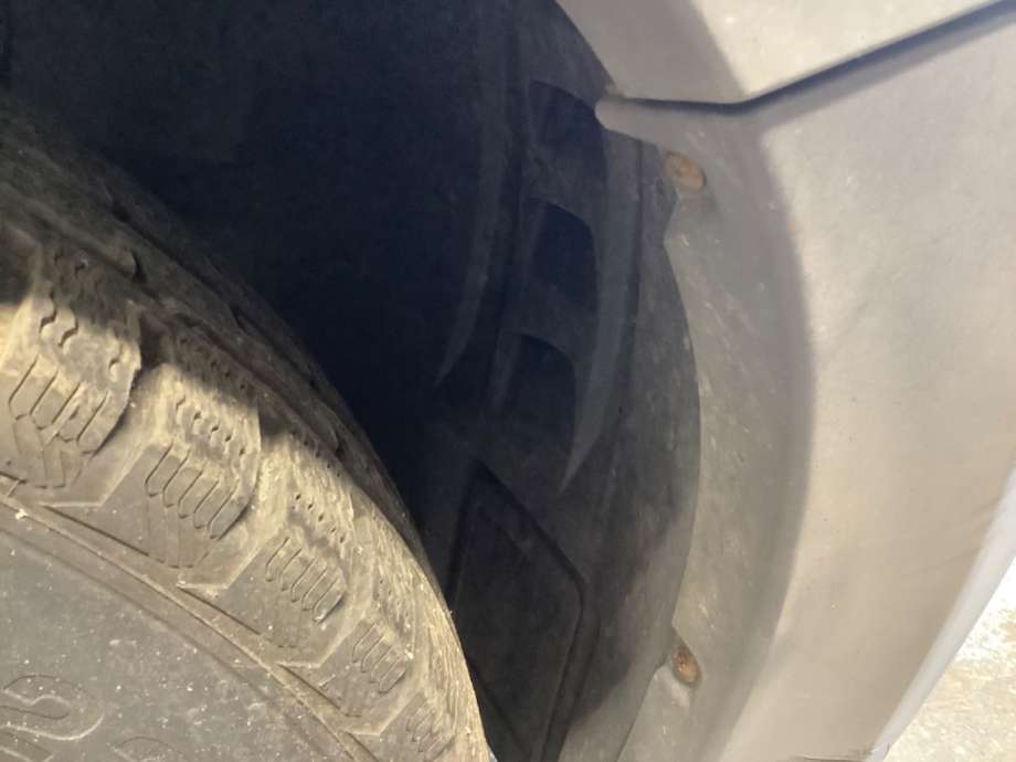 Skjerm locari venstre foran til Peugeot Boxer, 2014-->> (Type III, Fase 2)  (PEUGEOT|)
