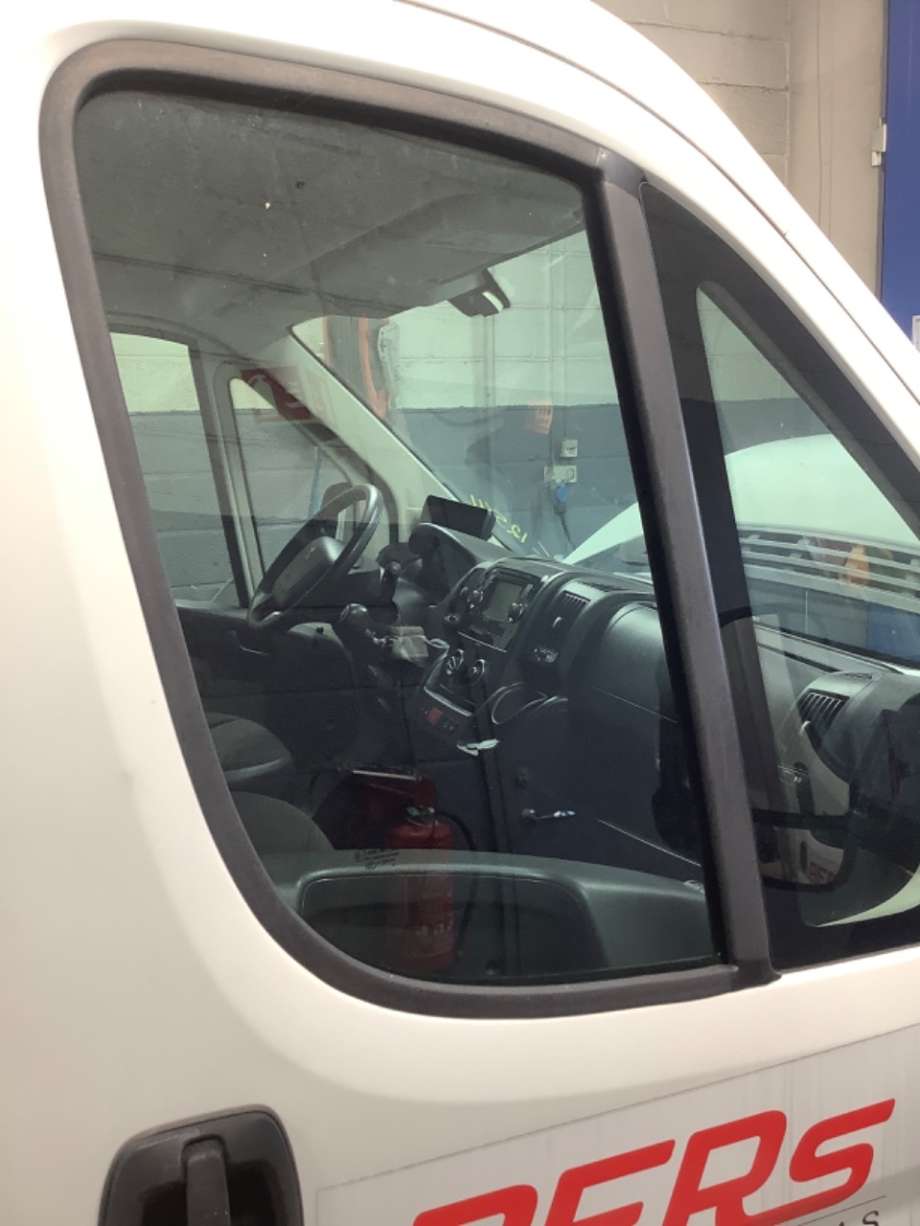 Siderute høyre foran til Peugeot Boxer, 2014-->> (Type III, Fase 2)  (PEUGEOT|)