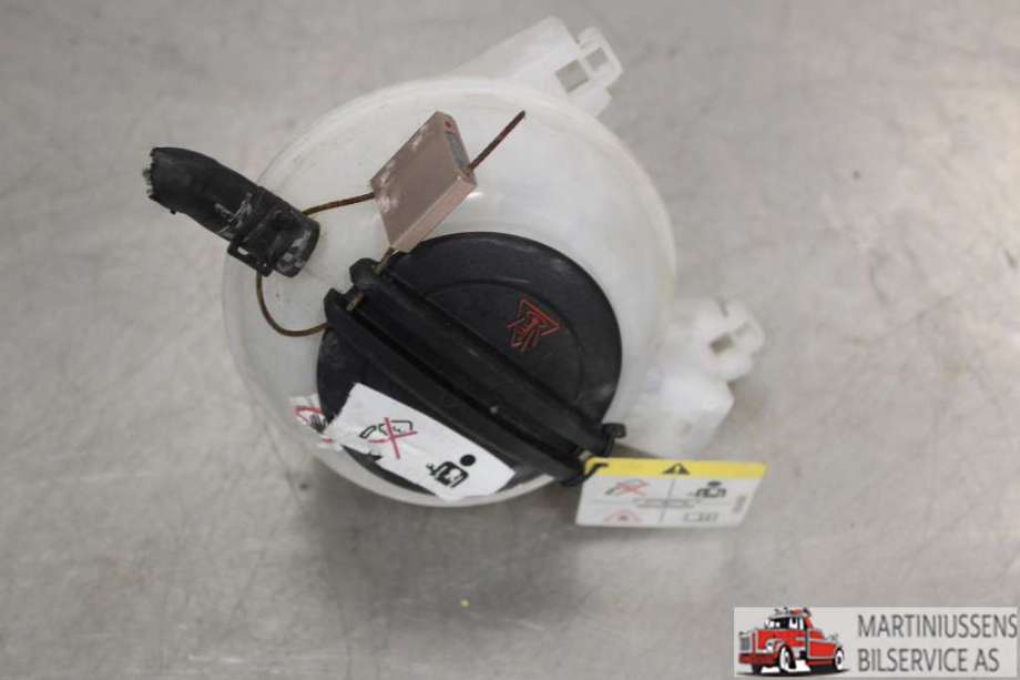Ekspansjonstank til Audi A3, 2016-2020 (Type III, Fase 2)  (AUDI|)