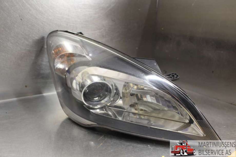 Frontlykt høyre halogen til Kia Cee