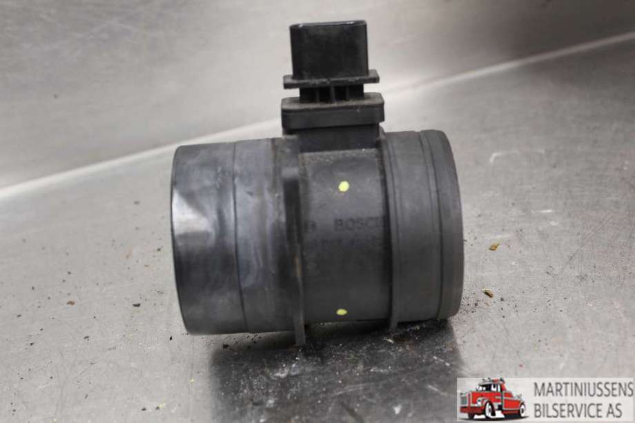 Luftmengde/luftmassemåler til VW Transporter / Caravelle 2003-2009 (Fase 1) (T5) (T5) (VOLKSWAGEN||03G906461C)