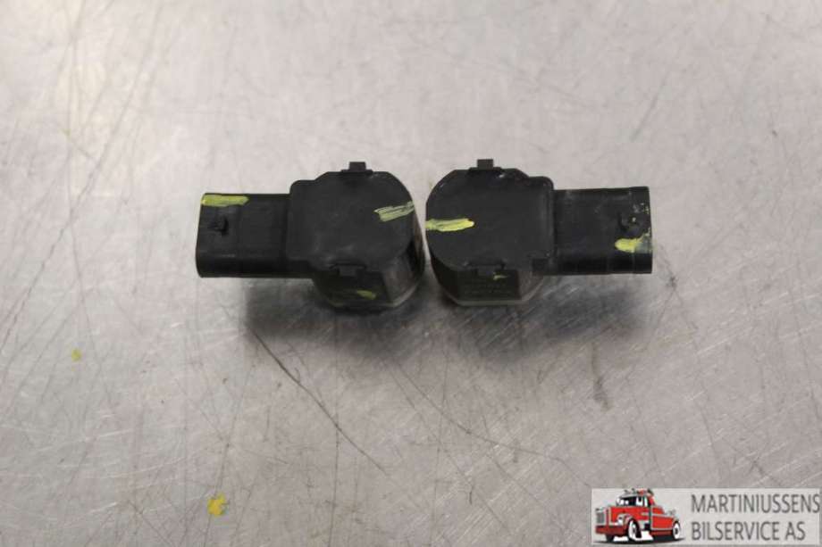 Parkeringssensor foran til Ford Focus 2011-2014 (Type III, Fase 1)  (FORD||PR STK|CJ5T-15K859-AAW)