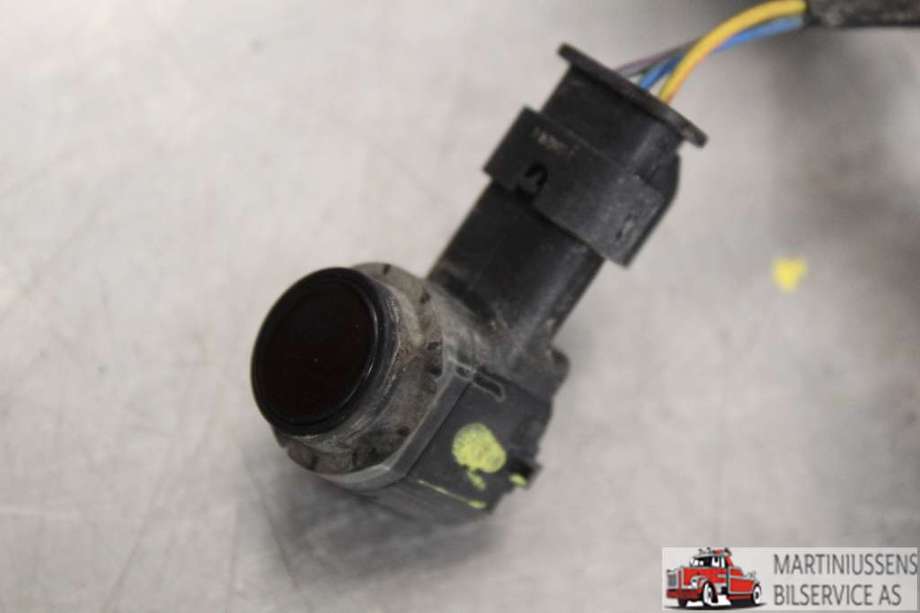 Parkeringssensor foran til Ford Focus 2011-2014 (Type III, Fase 1) (FORD||CJ5T-15K859-AAW)