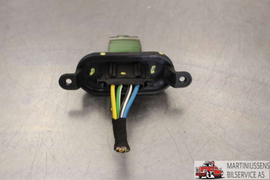 Varmeapparat motstand til VW Transporter / Caravelle 2003-2009 (Fase 1) (T5) (T5) (VOLKSWAGEN||PA66GB20GF10)