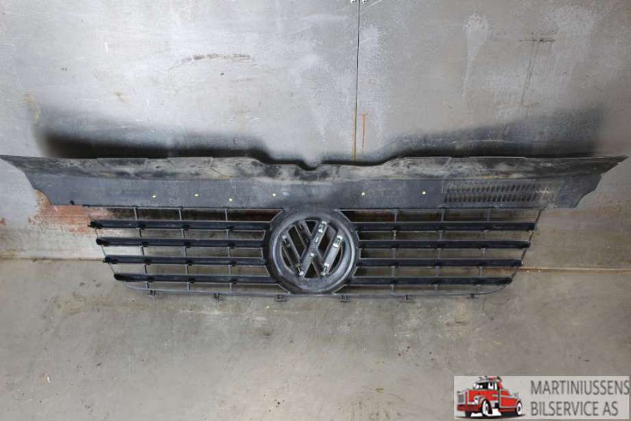 Grill til VW Transporter / Caravelle 2003-2009 (Fase 1) (T5) (T5) (VOLKSWAGEN||7H0 807 101/5)