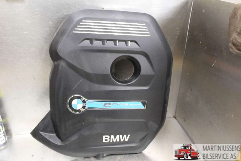Motordeksel over motor til BMW 3-Serie 2012-2018 (F30/F31/F34) (F30/F31/F34) (BMW||8621822)