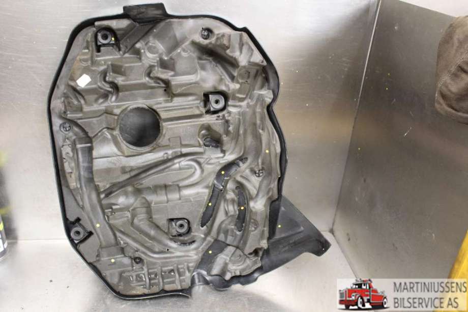 Motordeksel over motor til BMW 3-Serie 2012-2018 (F30/F31/F34) (F30/F31/F34) (BMW||8621822)