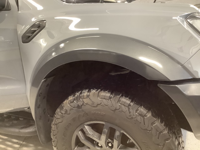 Hjulbuelist venstre foran til Ford Ranger / Ranger Raptor 2015-2022 (FORD|)