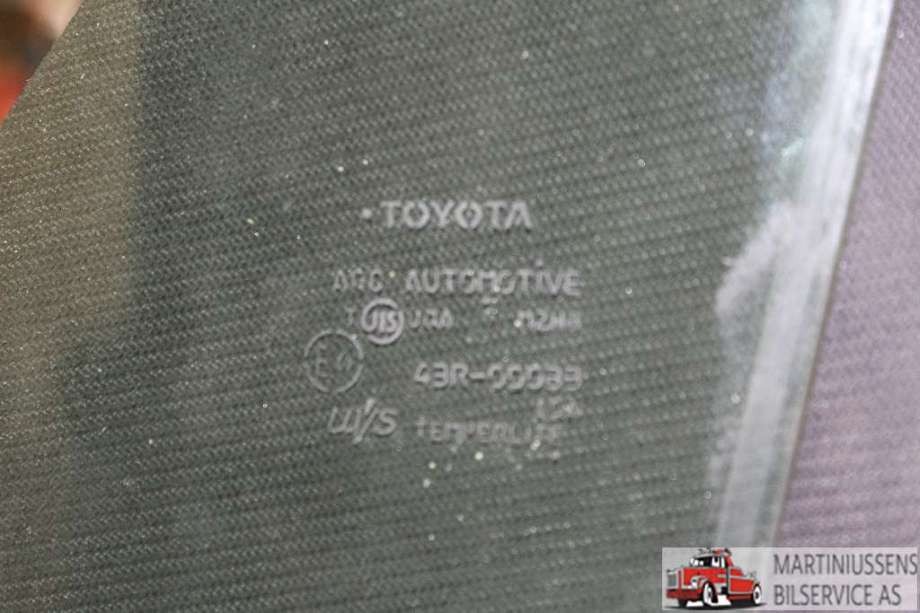 Siderute høyre foran til Toyota Prius +7 2012-2020 (Type III) (stasjonsvogn) (stasjonsvogn) (TOYOTA|)