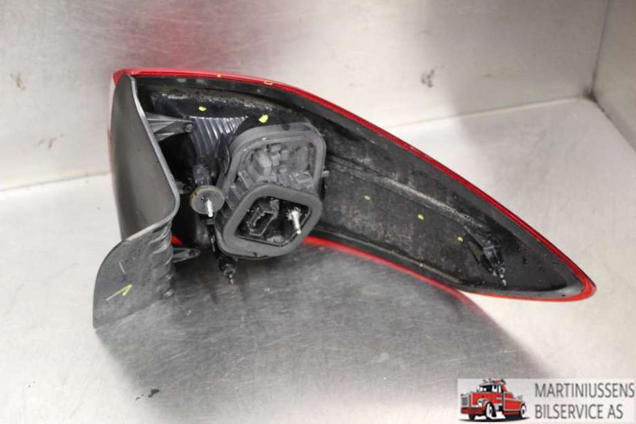 Baklykt venstre til Ford C-Max 2010-2015 (Type II, Fase 1)  (FORD||89502671)
