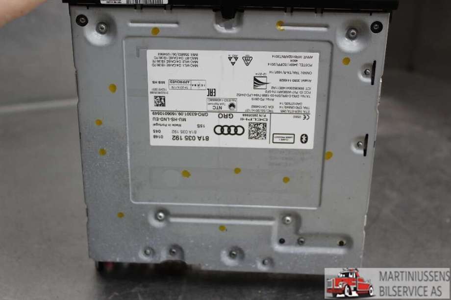 Bilstereo til Audi Q2 2016-->>  (AUDI||81A 035 192)
