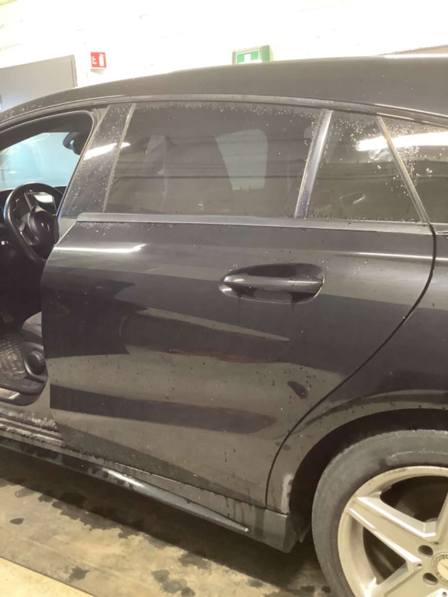 Dør venstre bak til Mercedes CLA, 2013-2019 (C117) (C117) (MERCEDES|)