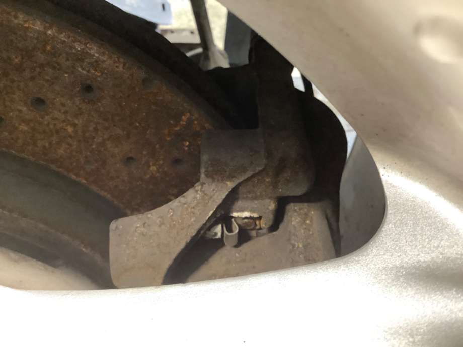 Bremsecaliper brakett til Mercedes CLA, 2013-2019 (C117) (C117) (MERCEDES|)
