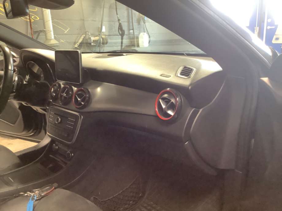 Dashbord til Mercedes CLA 2013-2019 (C117) (C117) (MERCEDES|)