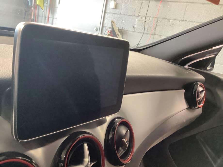 Multimedia display (MCU - Media Controller Unit) til Mercedes CLA, 2013-2019 (C117) (C117) (MERCEDES|)