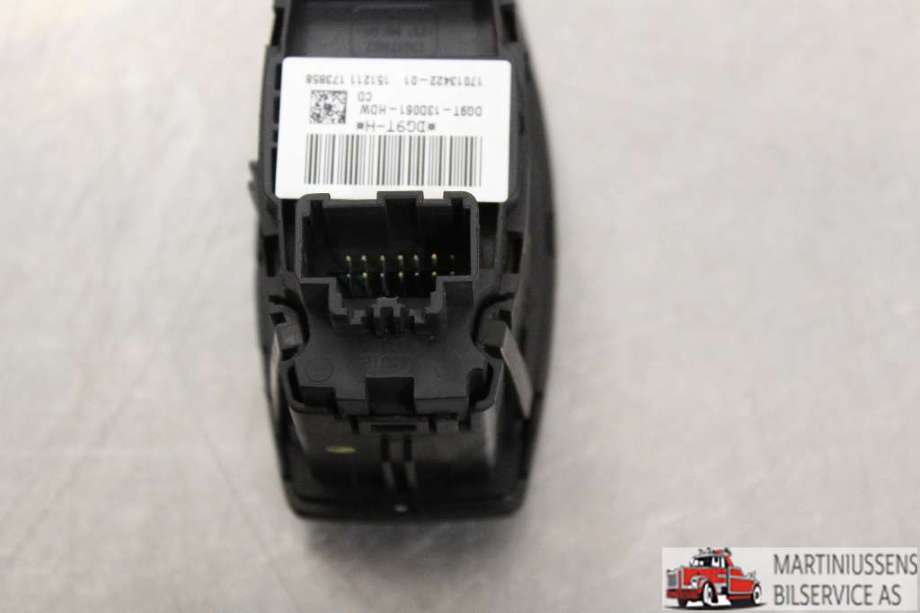 Bryter lys til Ford Ranger / Ranger Raptor 2015-2022  (FORD||DG93-13D061-HDW)