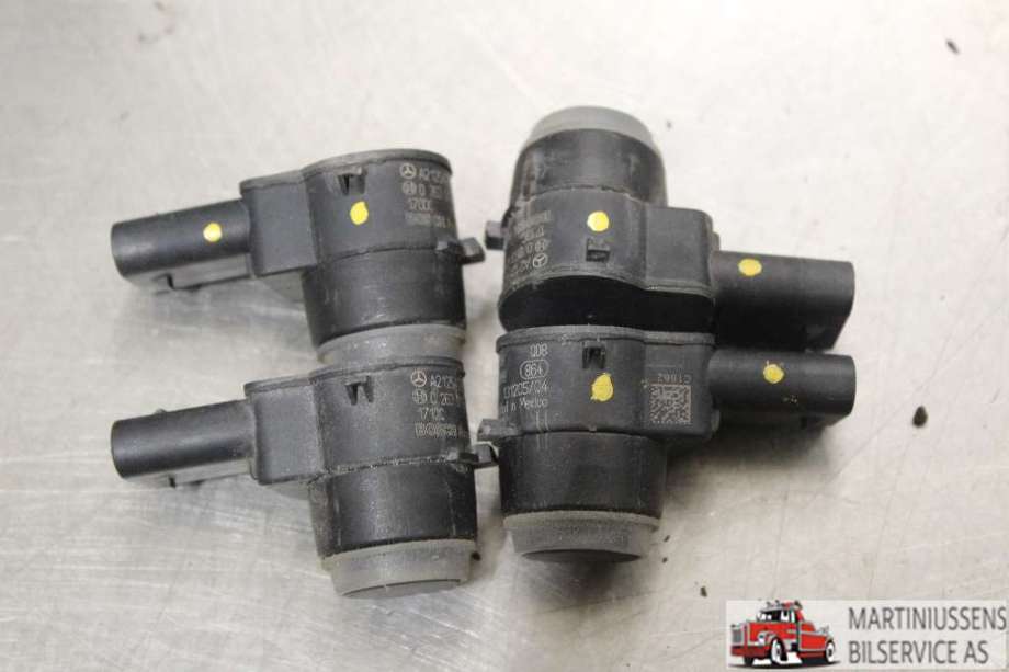 Parkeringssensor foran til VW Crafter 2011-2016 (Type I, Fase 2)  (VOLKSWAGEN||A2125420018)