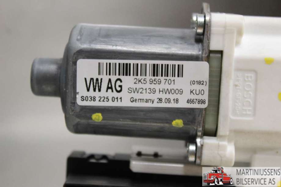 Ruteheis venstre foran til VW Caddy 2015-2020 (Type III, Fase 3)  (VOLKSWAGEN||2K5 959 701)