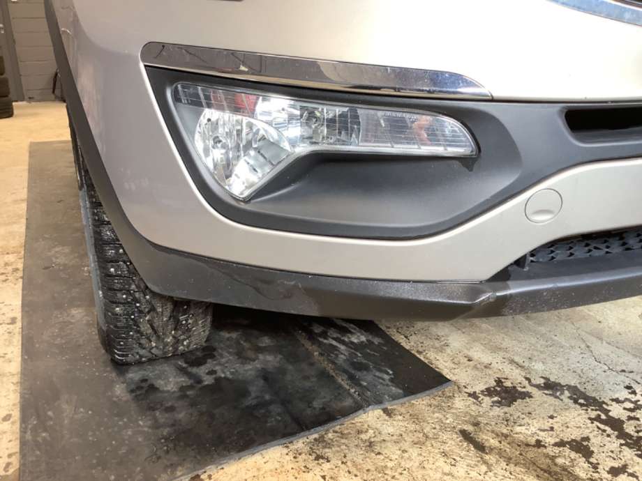 Tåkelykt høyre foran til Kia Sportage, 2010-2016 (Type III)  (KIA|)