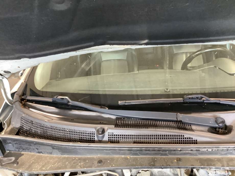 Viskerarmer frontrute til Kia Sportage, 2010-2016 (Type III)  (KIA|)