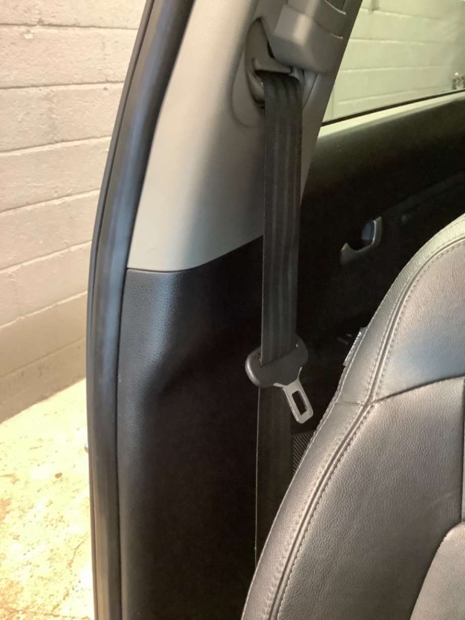 Sikkerhetsbelte foran høyre til Kia Sportage, 2010-2016 (Type III)  (KIA|)