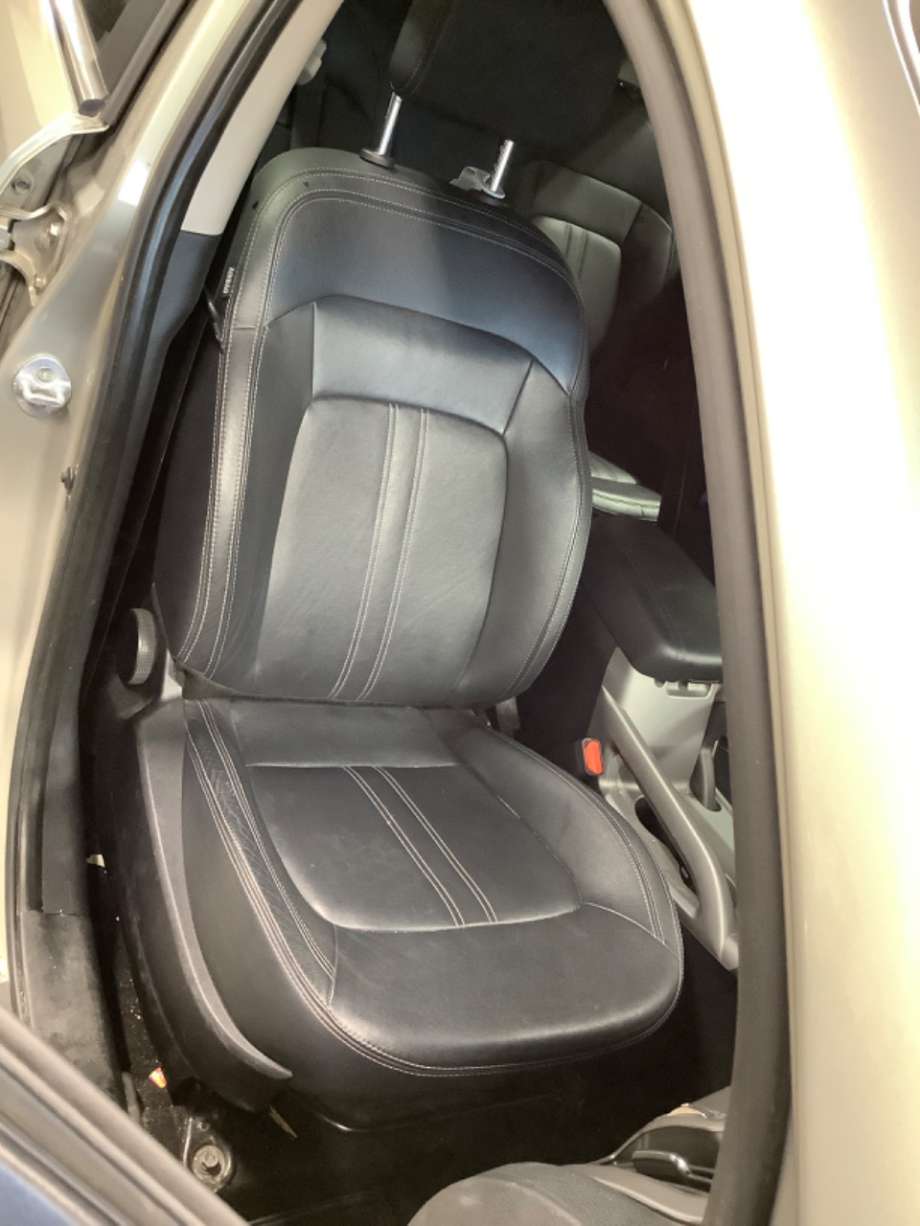 Sete foran høyre til Kia Sportage, 2010-2016 (Type III)  (KIA|)