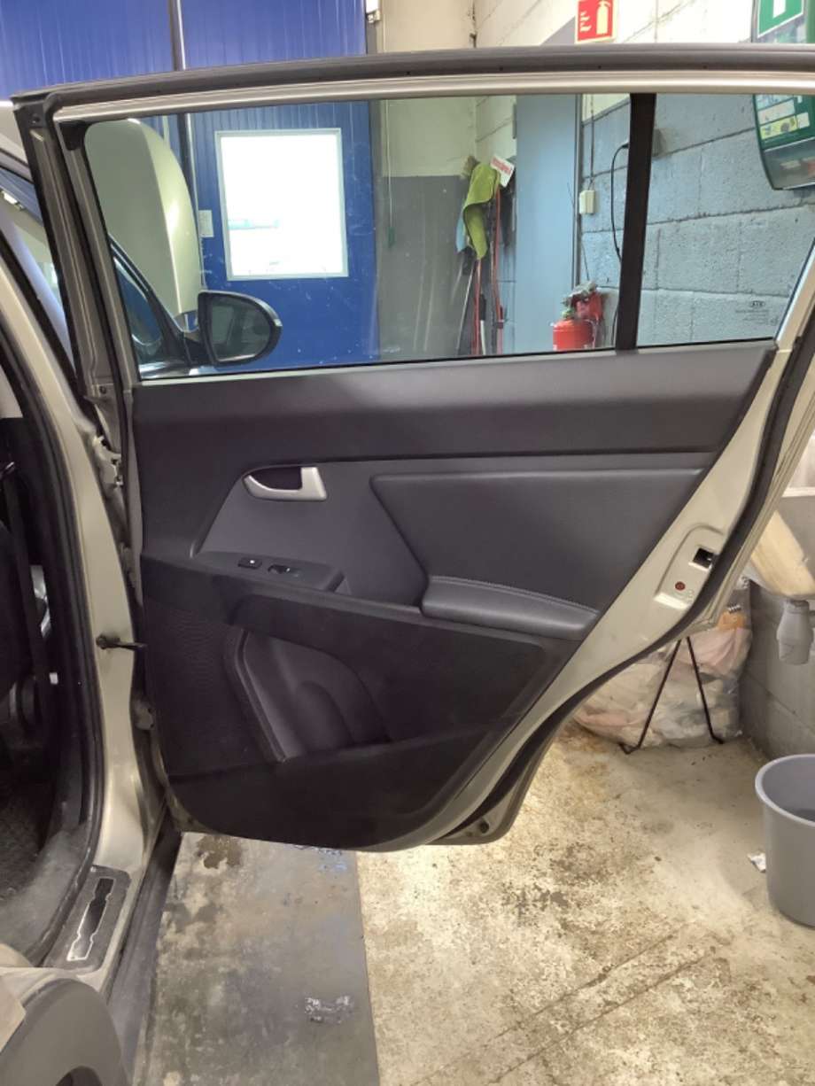 Dørtrekk høyre til Kia Sportage, 2010-2016 (Type III)  (KIA|)