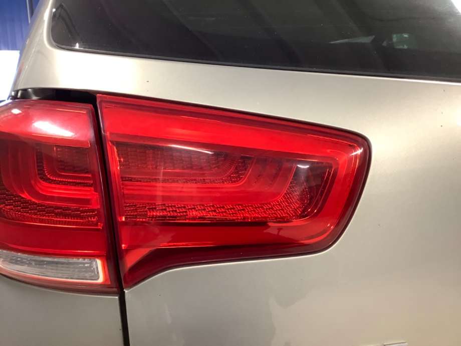 Baklykt venstre indre til Kia Sportage, 2010-2016 (Type III)  (KIA|)