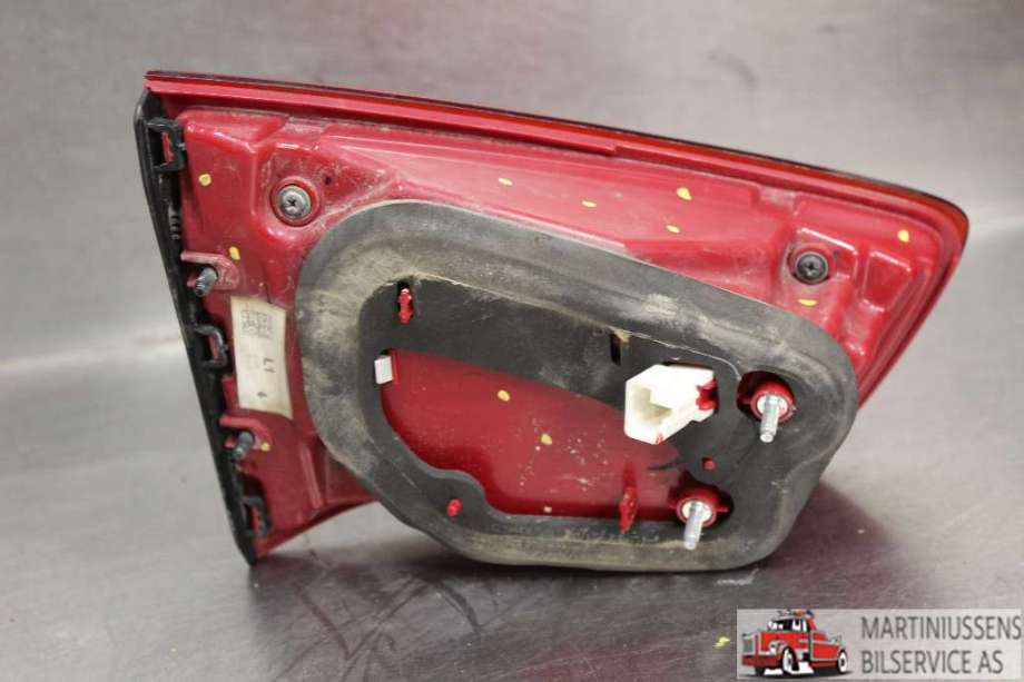 Baklykt venstre indre til Kia Sportage 2010-2016 (Type III)  (KIA|)