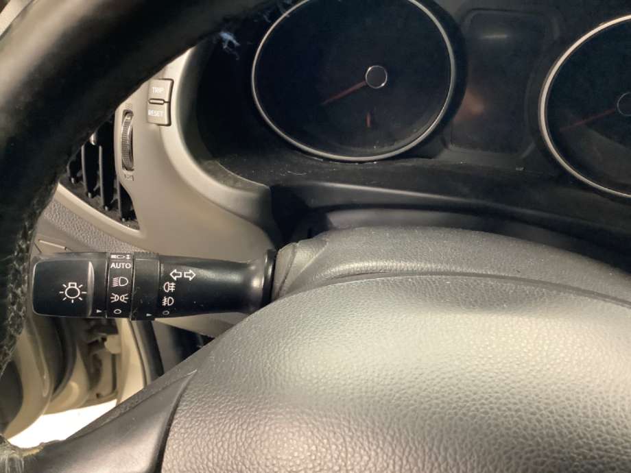 Bryter blink til Kia Sportage, 2010-2016 (Type III)  (KIA|)