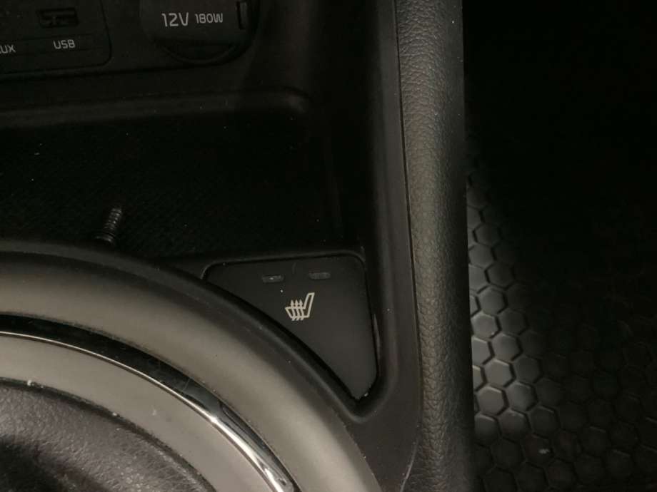 Bryter setevarme til Kia Sportage, 2010-2016 (Type III)  (KIA|)