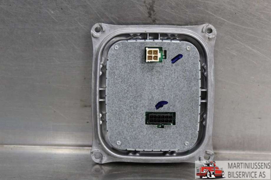 Styreenhet xenon/ballast til Peugeot 308 2013-2021 (Type II)  (PEUGEOT||1 307 329 404 00)