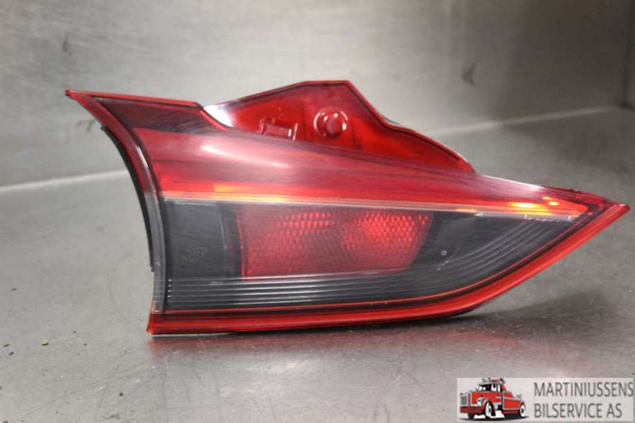 Baklykt venstre indre til Mazda 6, 2013-2015 (Type III, Fase 1)  (MAZDA|)