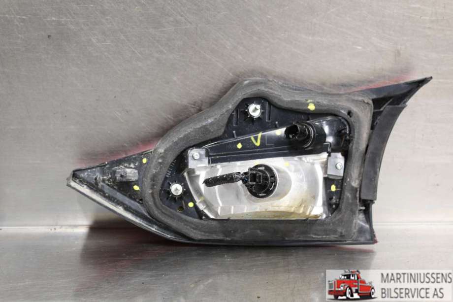 Baklykt venstre indre til Mazda 6 2013-2015 (Type III, Fase 1)  (MAZDA||226-41897)