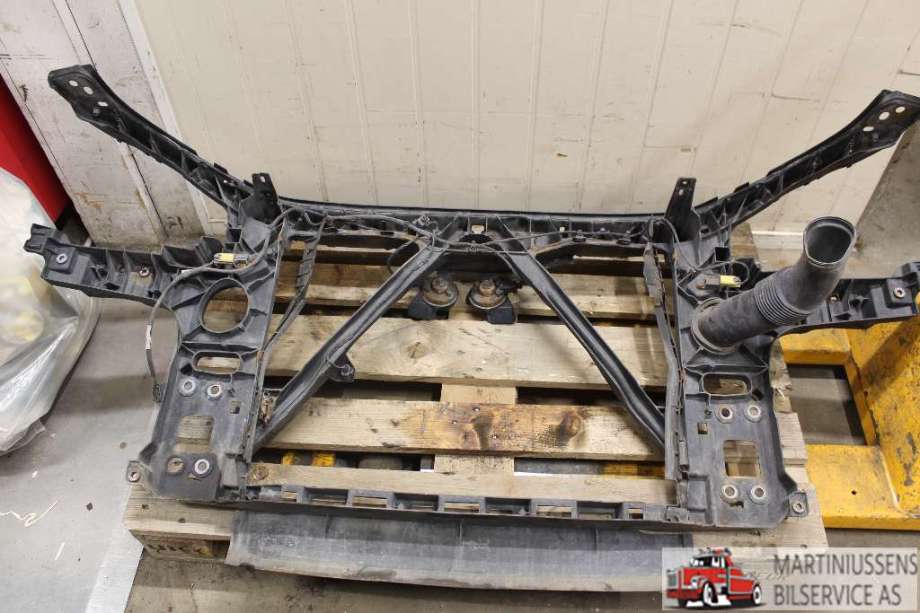Frontplate til Audi Q7 2006-2010 (Type I, Fase 1)  (AUDI|4L0 805 594 A|)