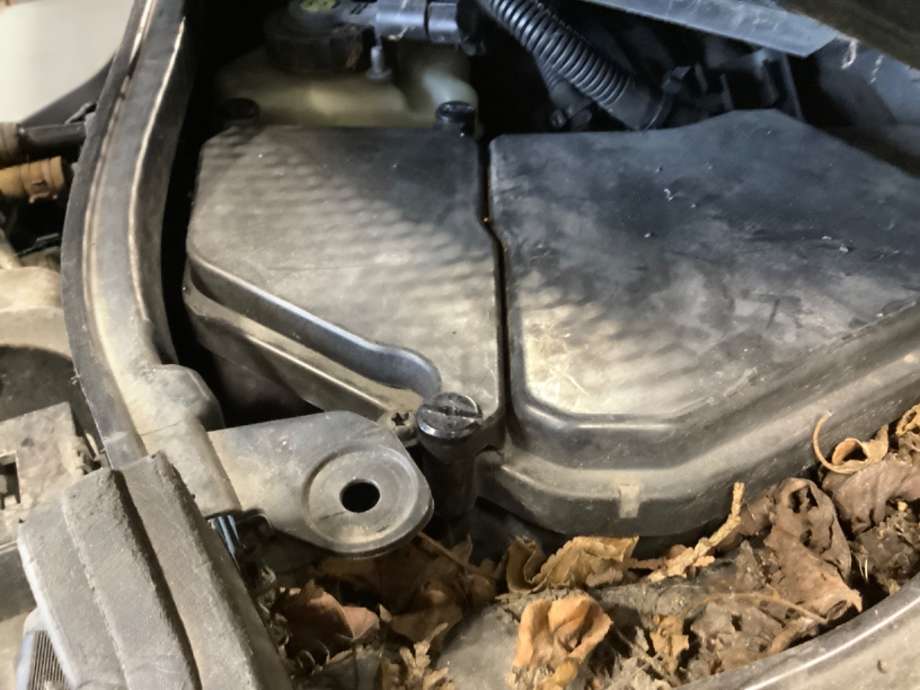 Sikringsboks til Audi Q7, 2006-2010 (Type I, Fase 1)  (AUDI|)
