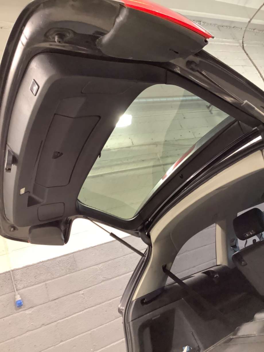 Diverse deler til Audi Q7, 2006-2010 (Type I, Fase 1)  (AUDI|)