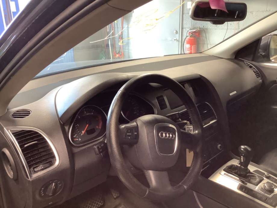 Dashbord til Audi Q7 2006-2010 (Type I, Fase 1)  (AUDI|)