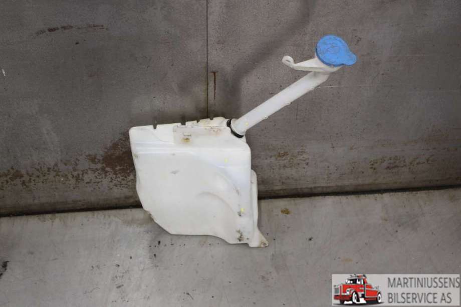 Spylertank til Nissan Qashqai 2007-2010 (Type I, Fase 1)  (NISSAN||28910 JD900)