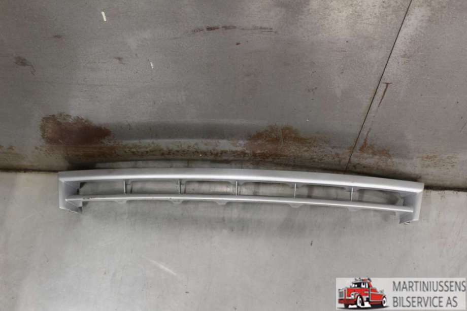 Grill til Toyota Hiace, 1996-2001 (Fase 1) (TOYOTA|)
