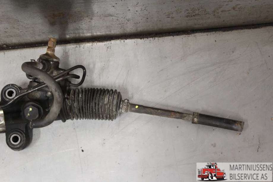 Tannstang til Toyota Hiace 1996-2001 (Fase 1)  (TOYOTA|)