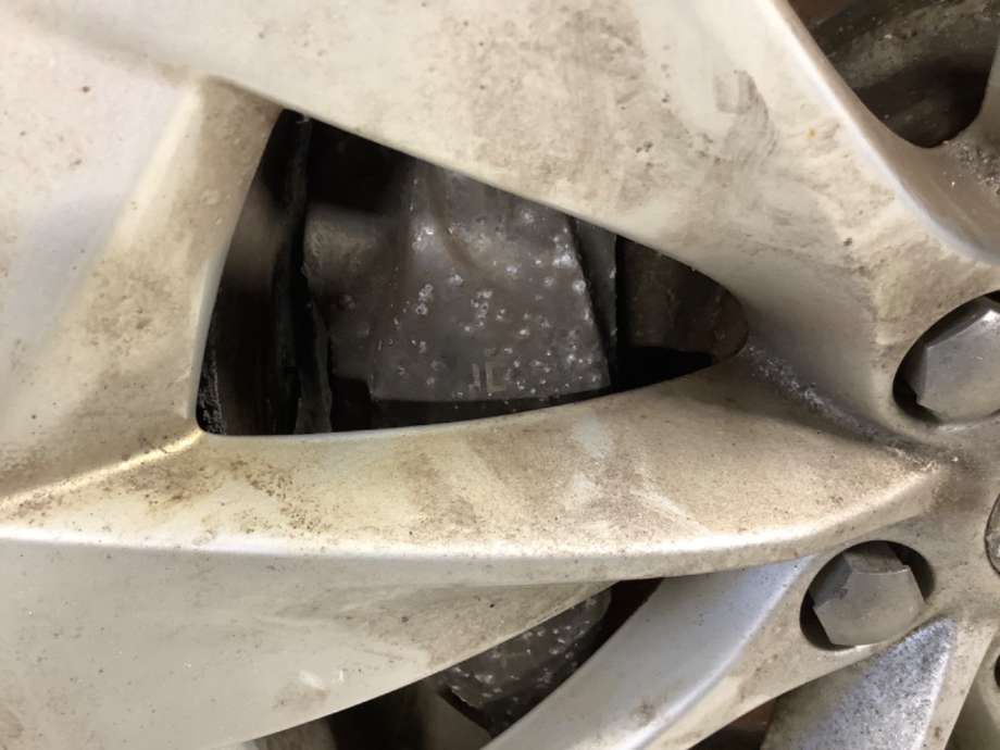 Bremsecaliper høyre foran til Tesla Model S, 2016-2021 (Fase 2)  (TESLA|)