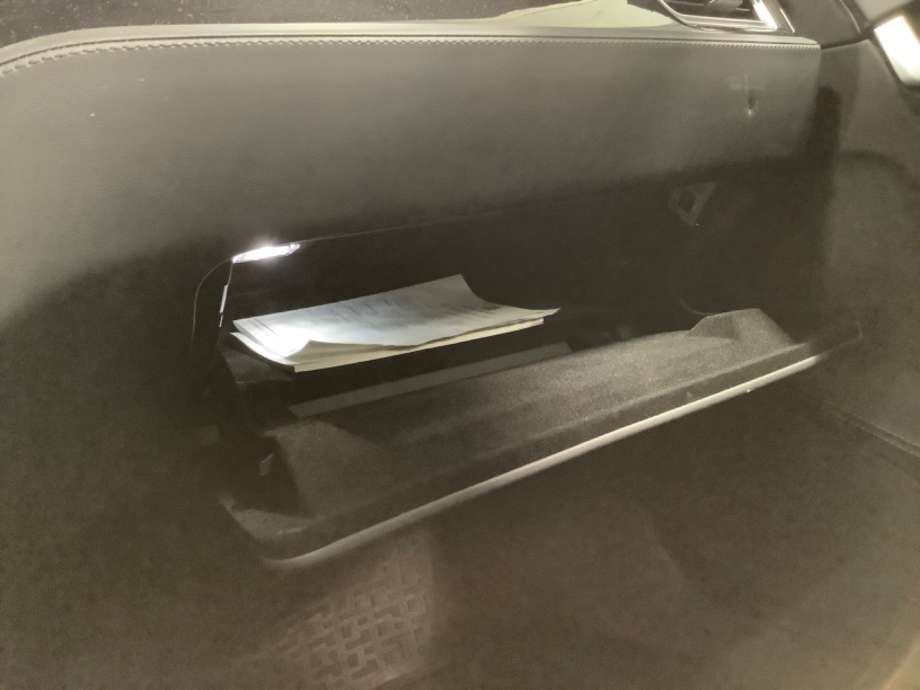 Hanskerom til Tesla Model S 2016-2021 (Fase 2)  (TESLA|)