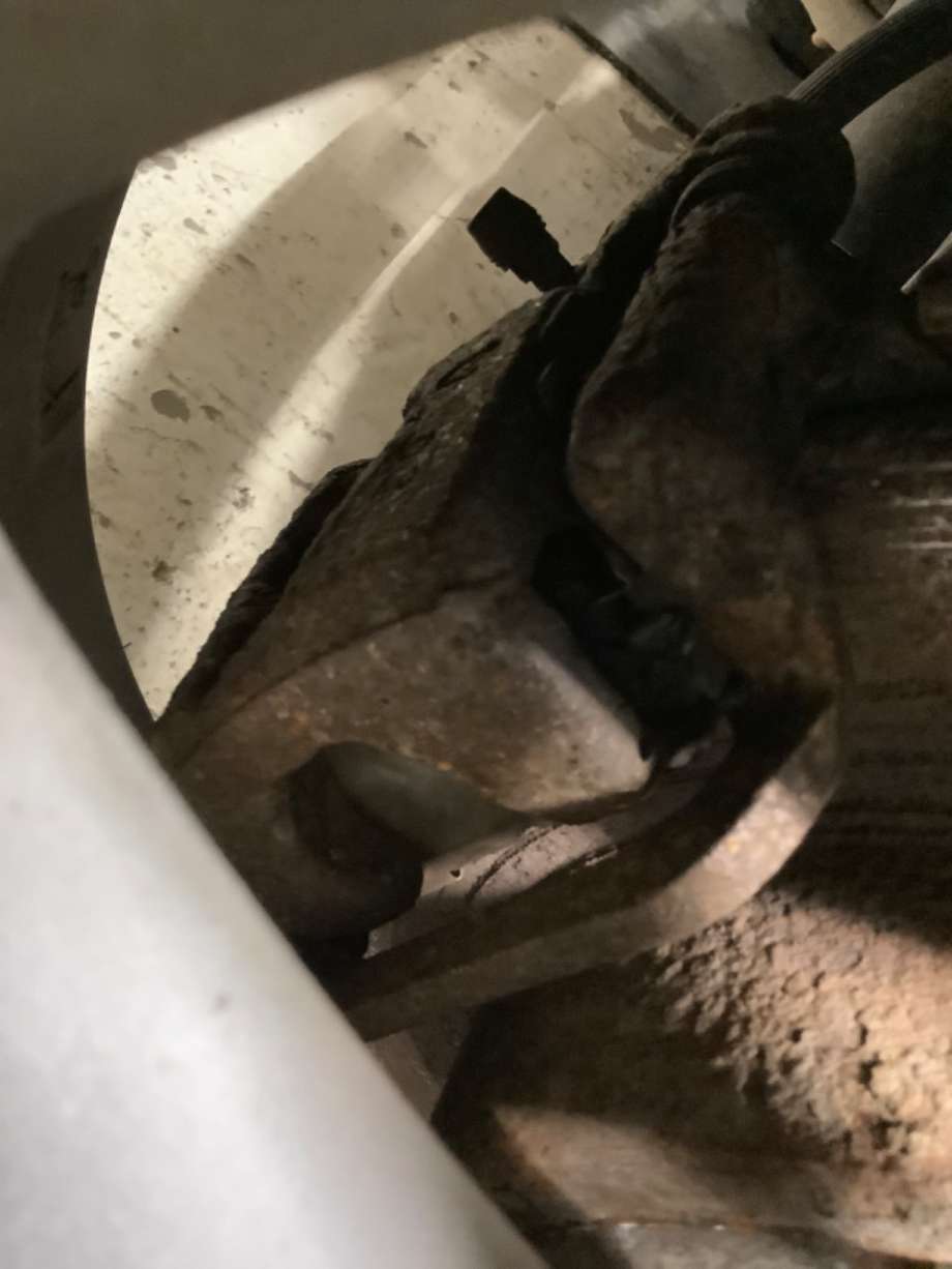 Bremsecaliper høyre bak til Nissan Qashqai, 2007-2010 (Type I, Fase 1)  (NISSAN|)