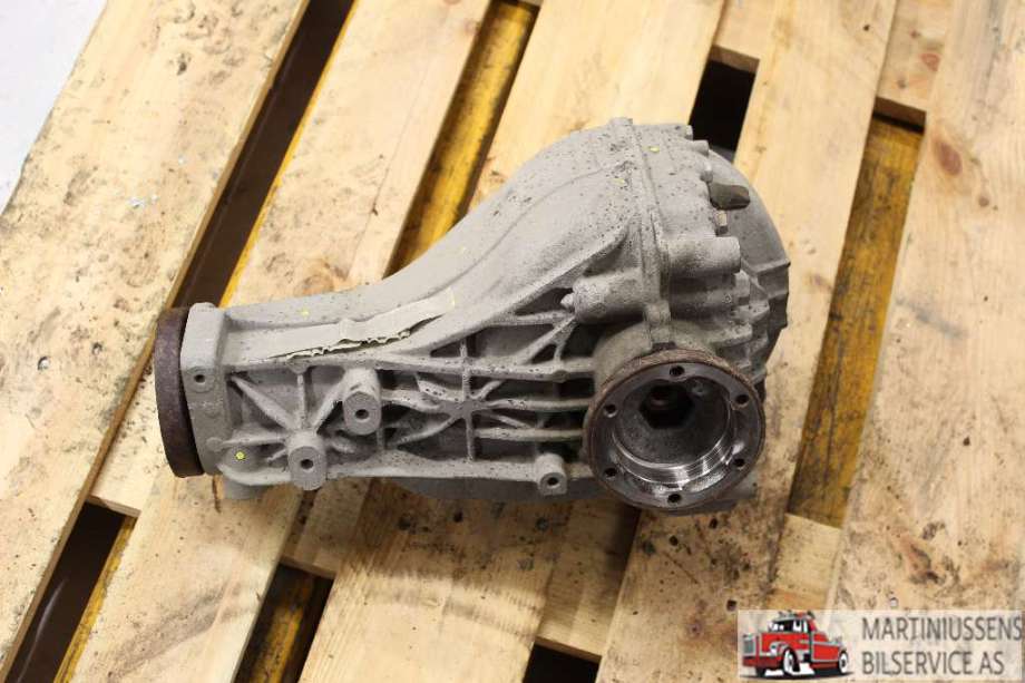 Kardang klokke bak til Audi A6 2001-2004 (Type II, Fase 2) (C5) (C5) (AUDI||01R 525 053 G)